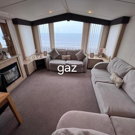 Gaz N Max Hotel Abergele Kültér fotó